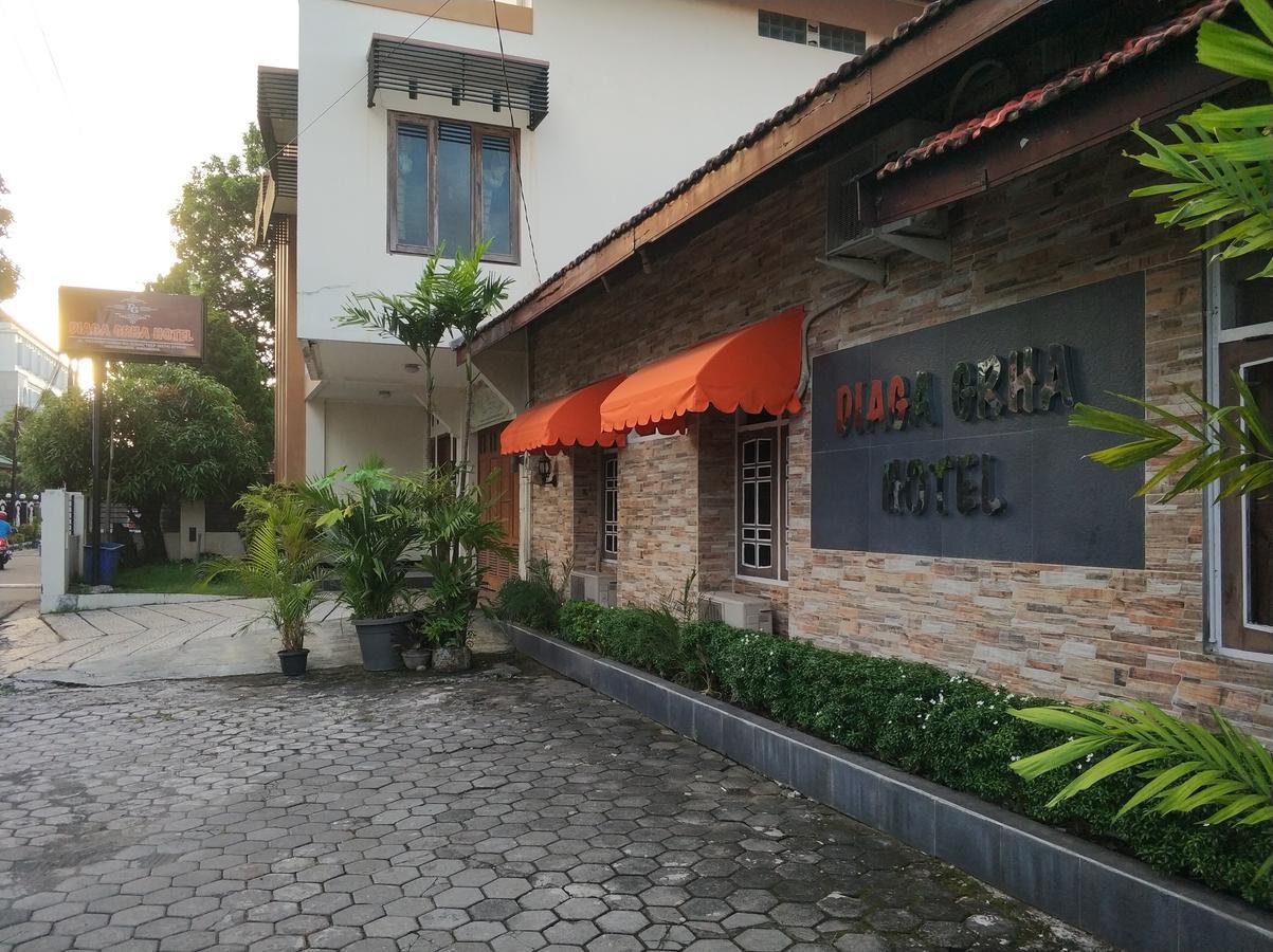 Diaga Grha Hotel Yogyakarta Exterior foto